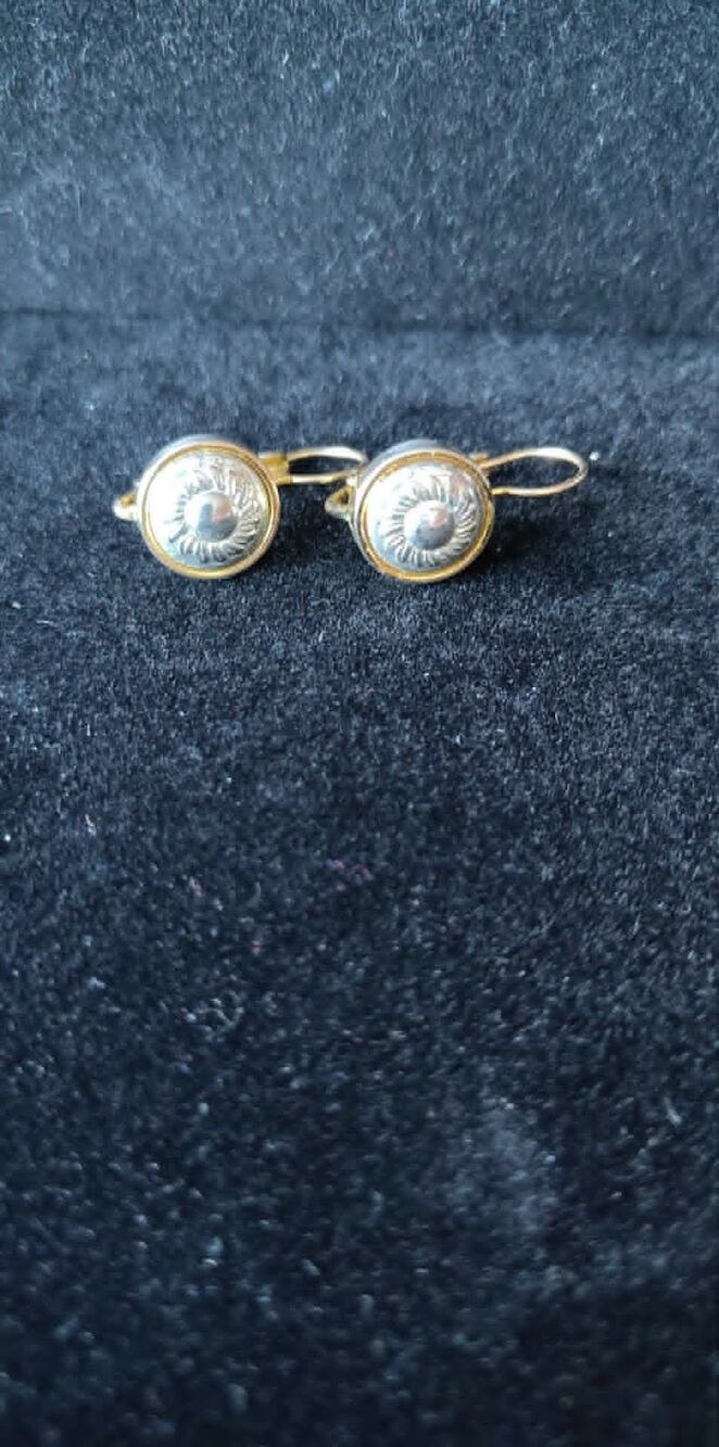 Vintage LCI pierced earrings gold-toned, some wear